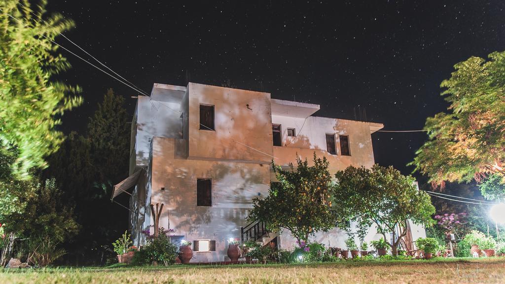 Drivas Apartments Platanias  Esterno foto